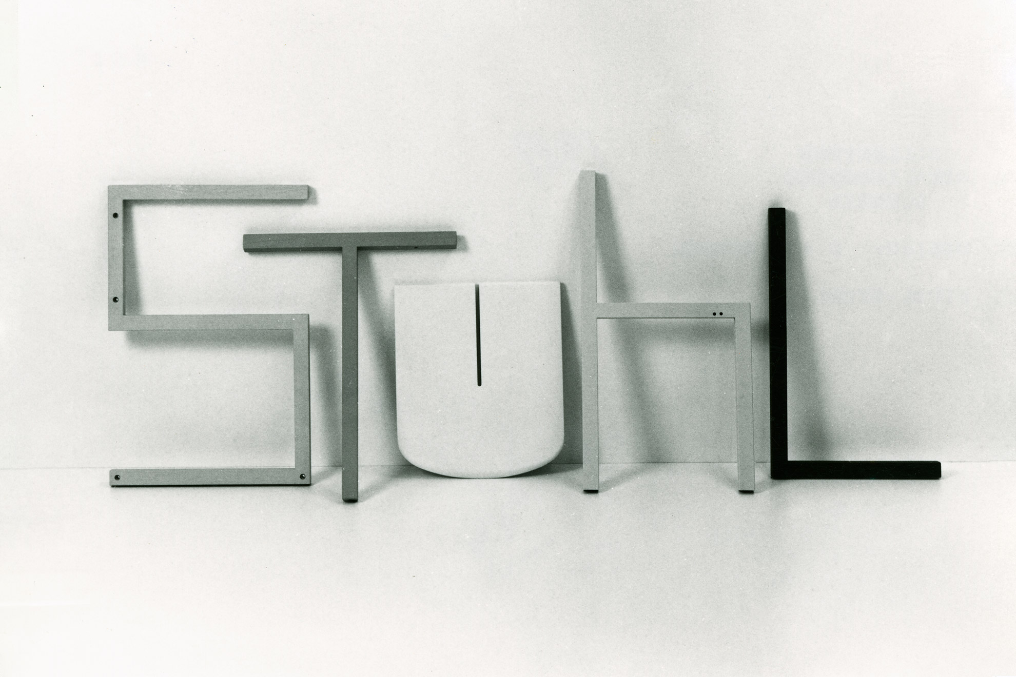 STUHL-Stuhl, 1981 – Fotografie: Susi und Ueli Berger, Museum für Gestaltung Zürich, Designsammlung, ZHdK, Donation Susi Berger